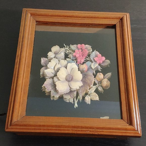 3D Artwork Paper Tole VTG Multi Layer Flower Bouquet Shadow Box Frame Signed 12" - Picture 2 of 9